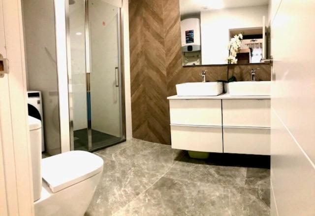 Апартаменти Gatu Premium Duplex Confort Junto A La Playa, Wifi Y Aire Acc Кадіс Екстер'єр фото